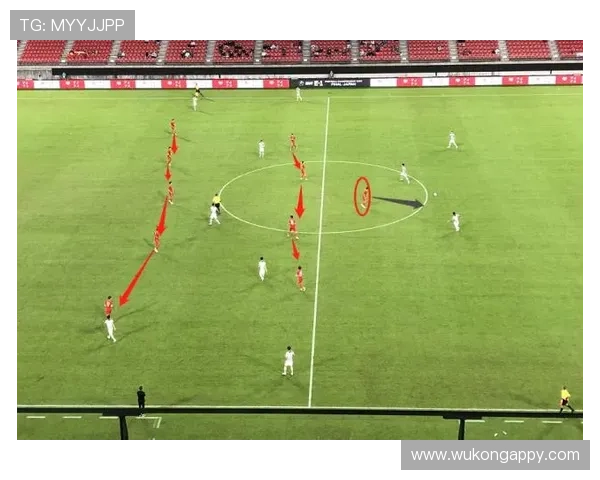 B费 vs 京多安:中场组织与进攻参与度差异 B费 vs 京多安:中场组织与进攻参与度差异