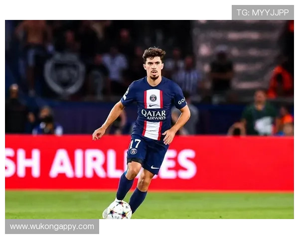 罗德里与维蒂尼亚中场控制及战术角色对比分析