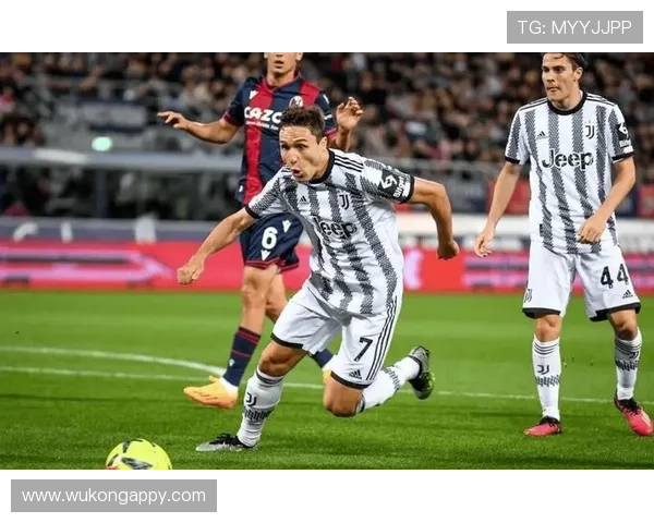 尤文图斯的中场控制，为何始终无法支撑比赛节奏？